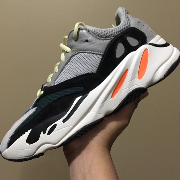 Yeezy 700